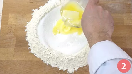 Cantucci alle mandorle - Passaggio 2