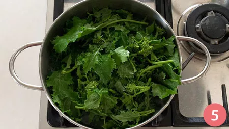 Orecchiette alla cime di rapa - Passaggio 5