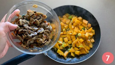 Pasta zucca e funghi - P7