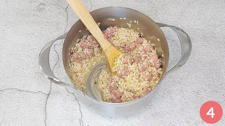 Risotto con salsiccia - Passaggio 4