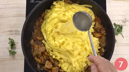 Tagliatelle ai funghi - Passaggio 7