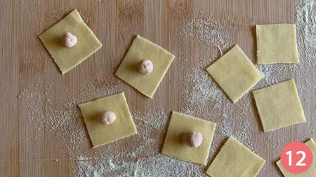 Tortellini in brodo - Passaggio 12