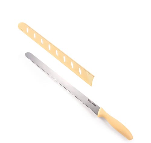 Gli utensili indispensabili per fare torte e crostate