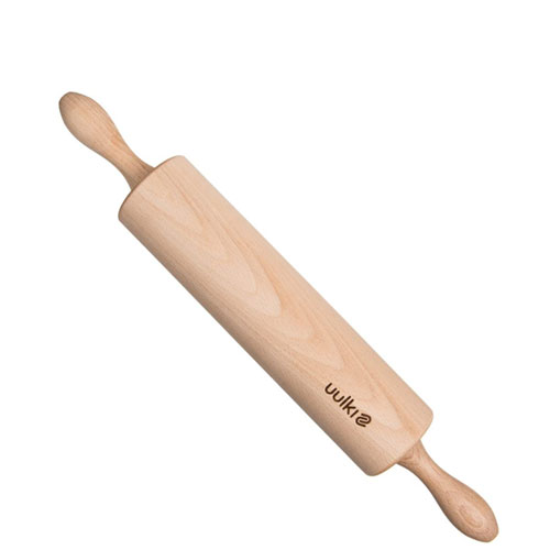 Gli utensili indispensabili per fare torte e crostate