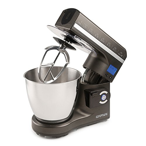 Gli utensili indispensabili per fare la pizza in casa