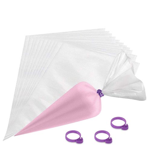 Gli utensili indispensabili per fare torte e crostate