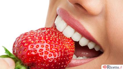 Alimenti che macchiano i denti: quali sono?