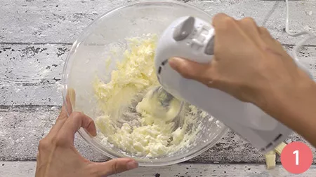 biscotti-al-cioccolato-bianco 1