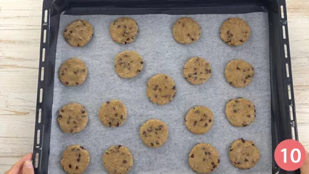 Biscotti integrali con gocce di cioccolato - Passaggio 10