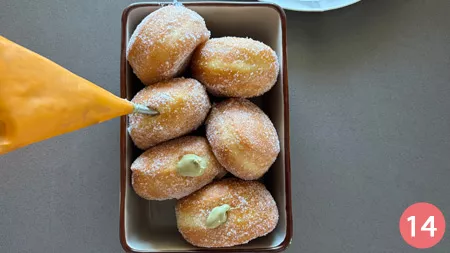 Bomboloni al pistacchio - p14