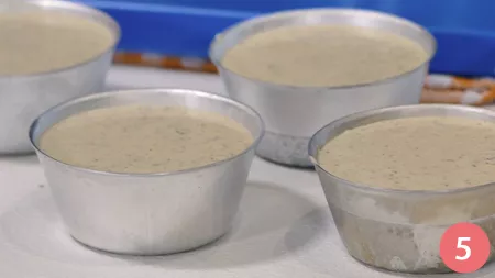 Budino caldo ai funghi secchi - Passaggio 5