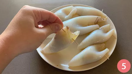 Calamari ripieni al sugo - P5