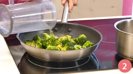 Cappuccino di broccoli e coriandolo - Passaggio 2