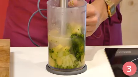 Cappuccino di broccoli e coriandolo - Passaggio 3