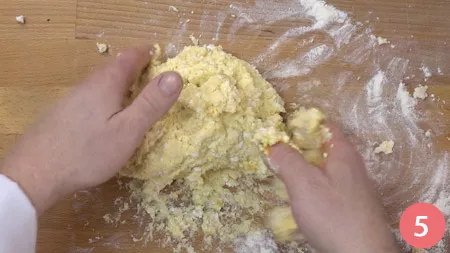 Castagnole di ricotta - Passo 5