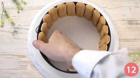 Charlotte al limone - passaggio 12