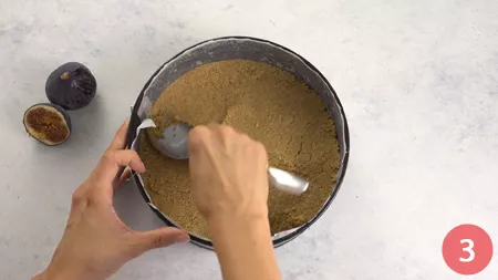 Cheesecake ai fichi - Passaggio 3