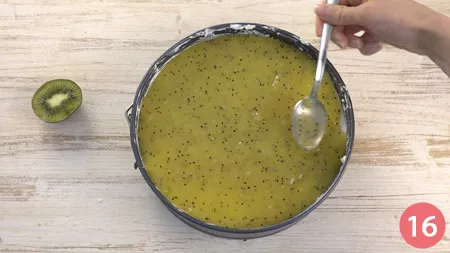 Cheesecake ai kiwi - Passaggio 16