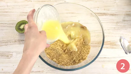 Cheesecake ai kiwi - Passaggio 2