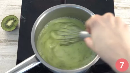 Cheesecake ai kiwi - Passaggio 7