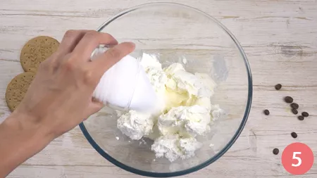 Cheesecake cappuccino - Passaggio 5