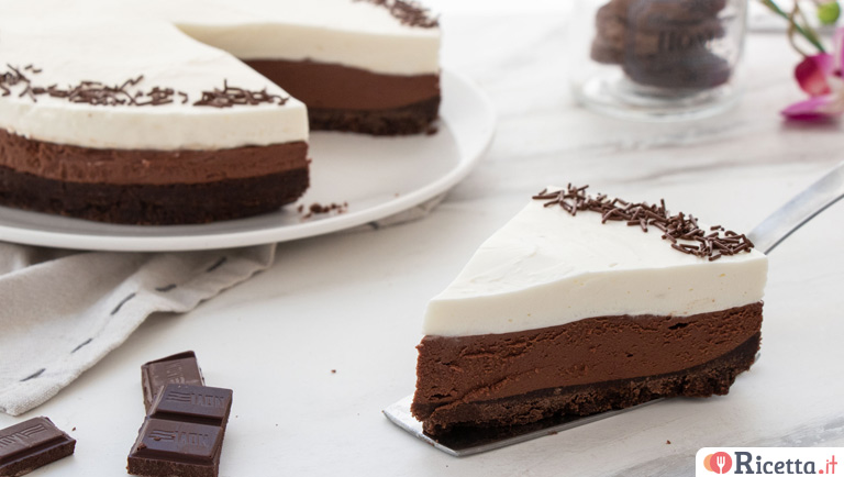 Cheesecake panna e cioccolato