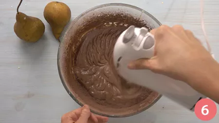 Ciambella alle pere e cioccolato - Passo 6