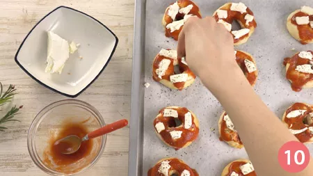 Ciambelle pizza - Passaggio 10