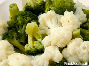Come fare il soufflè di cavolfiori e broccoli