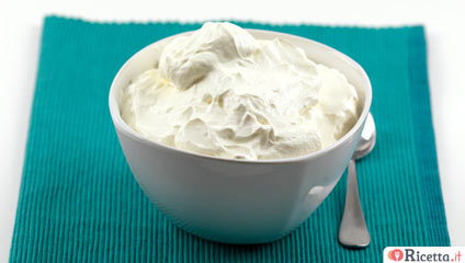 Come fare lo yogurt greco in casa
