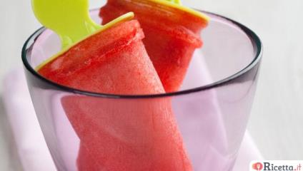 Come preparare i ghiaccioli alla frutta in casa