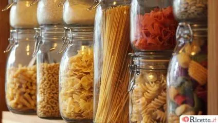 Conservare gli alimenti: Vetro o Plastica?