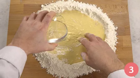 Cornetti salati di pasta brioche - Passaggio 3