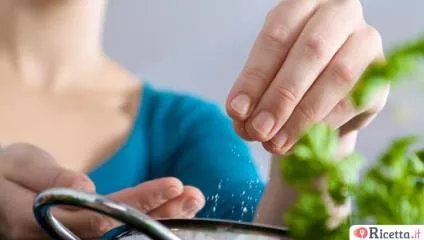Cosa utilizzare al posto del sale in cucina