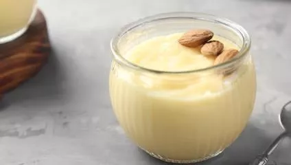 Crema frangipane: crema alle mandorle per farcire torte e crostate