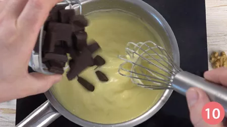 Crostata al cioccolato e noci - Passo 10