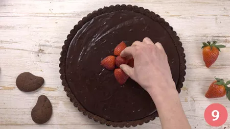 Crostata al cioccolato senza cottura - Passaggio 9