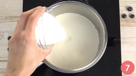 Crostata con panna cotta ai mirtilli - Passaggio 7