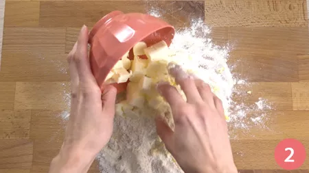 Crostata con panna cotta al cioccolato - Passaggio 2