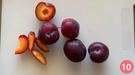 Crostata di prugne - P10