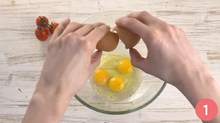 Crostata morbida con pomodoro e mozzarella - Passaggio 1