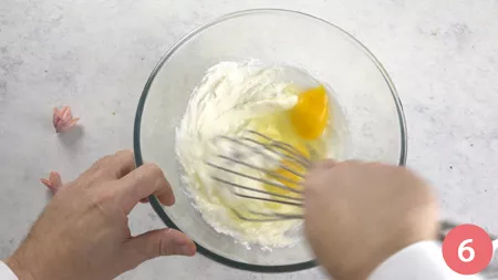 Crostata ripiena di cioccolato e noci - Passaggio 6