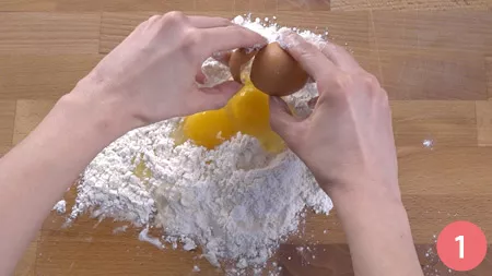 Crostata salata con ricotta e prosciutto cotto - Passaggio 1