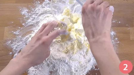 Crostata salata con ricotta e prosciutto cotto - Passaggio 2