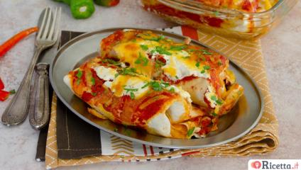 Enchiladas, piatto messicano con tortillas di mais