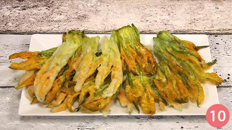 Ricetta Fiori di zucca in pastella fritti - Consigli e ...