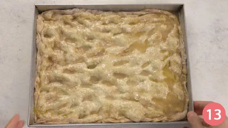 Focaccia al pesto - Passaggio 13