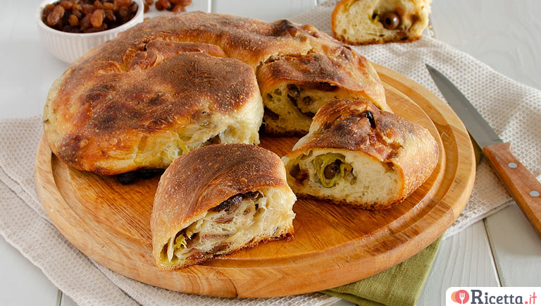 Focaccia di San Giuseppe: impasto lievitato ricco e saporito