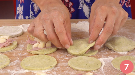 Focaccine al pesto - P7