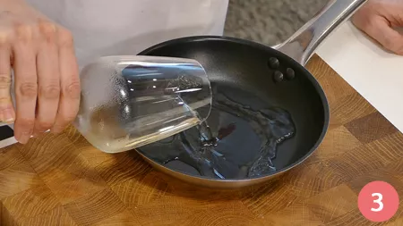 Fondente di patate, uovo in pellicola e porri croccanti - Passaggio 3